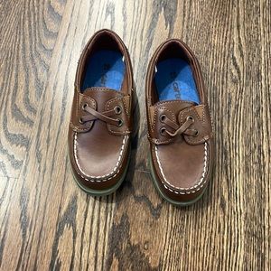 Carter’s brown boat shoes